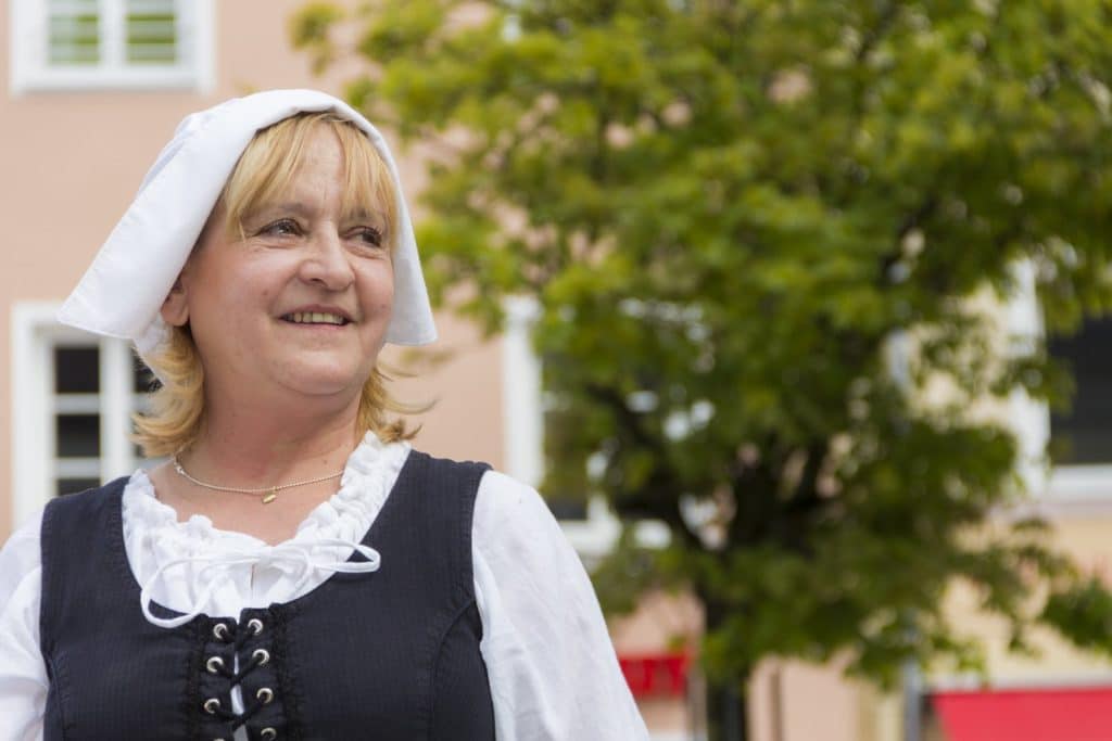 Die Knödelwerferin - eine Legende der Stadt Deggendorf